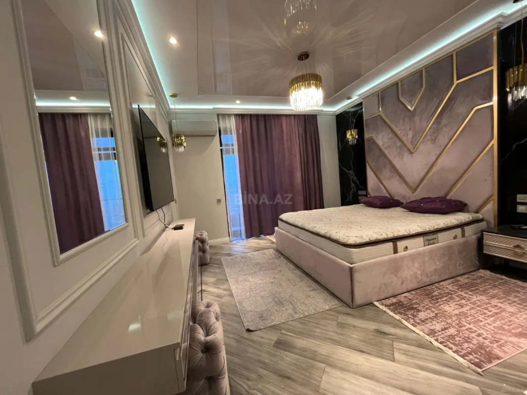 Kirayə verilir 3 otaqlı mənzil 180 m²