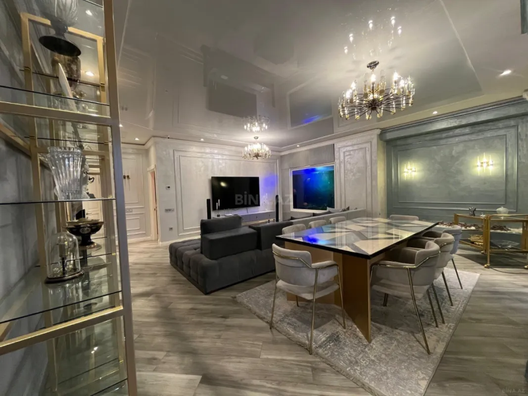 Kirayə verilir 3 otaqlı mənzil 180 m²