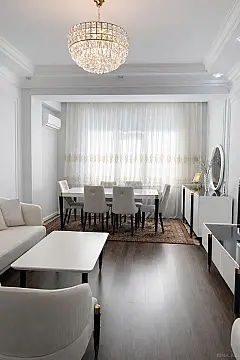 Satılır 2 otaqlı mənzil 111 m²