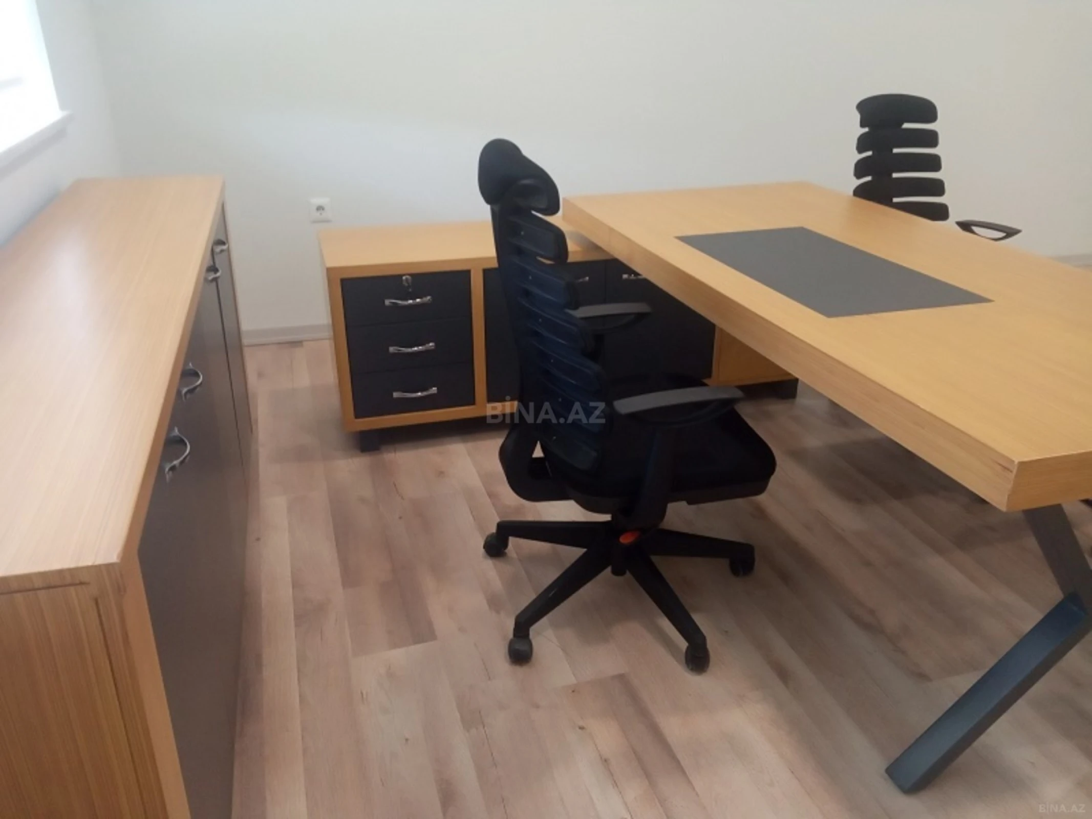 Kirayə verilir 2 otaqlı ofis 50 m²