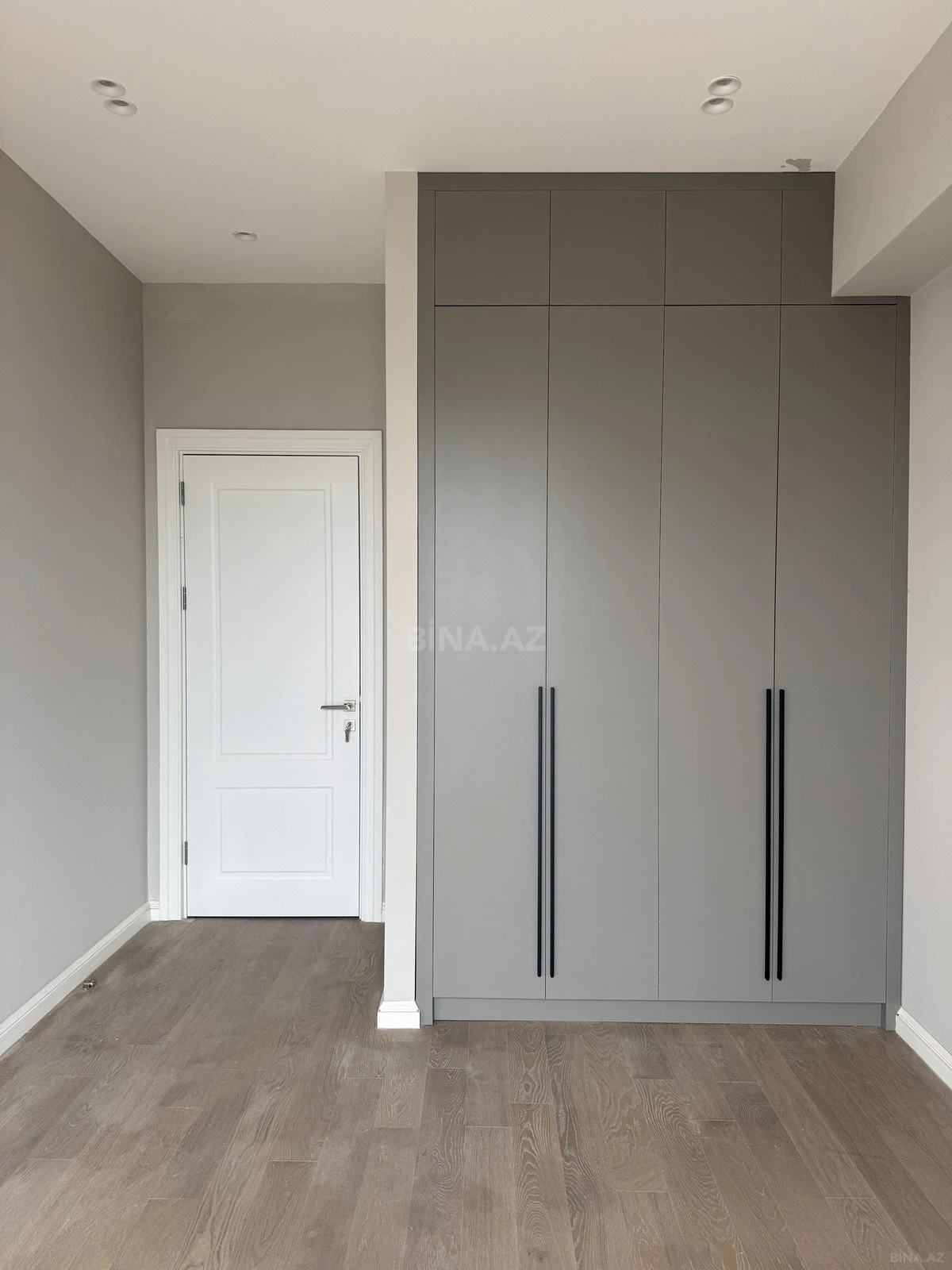 Satılır 3 otaqlı mənzil 72 m²
