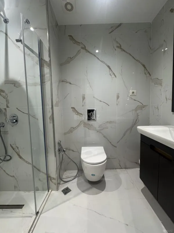 Satılır 3 otaqlı mənzil 72 m²