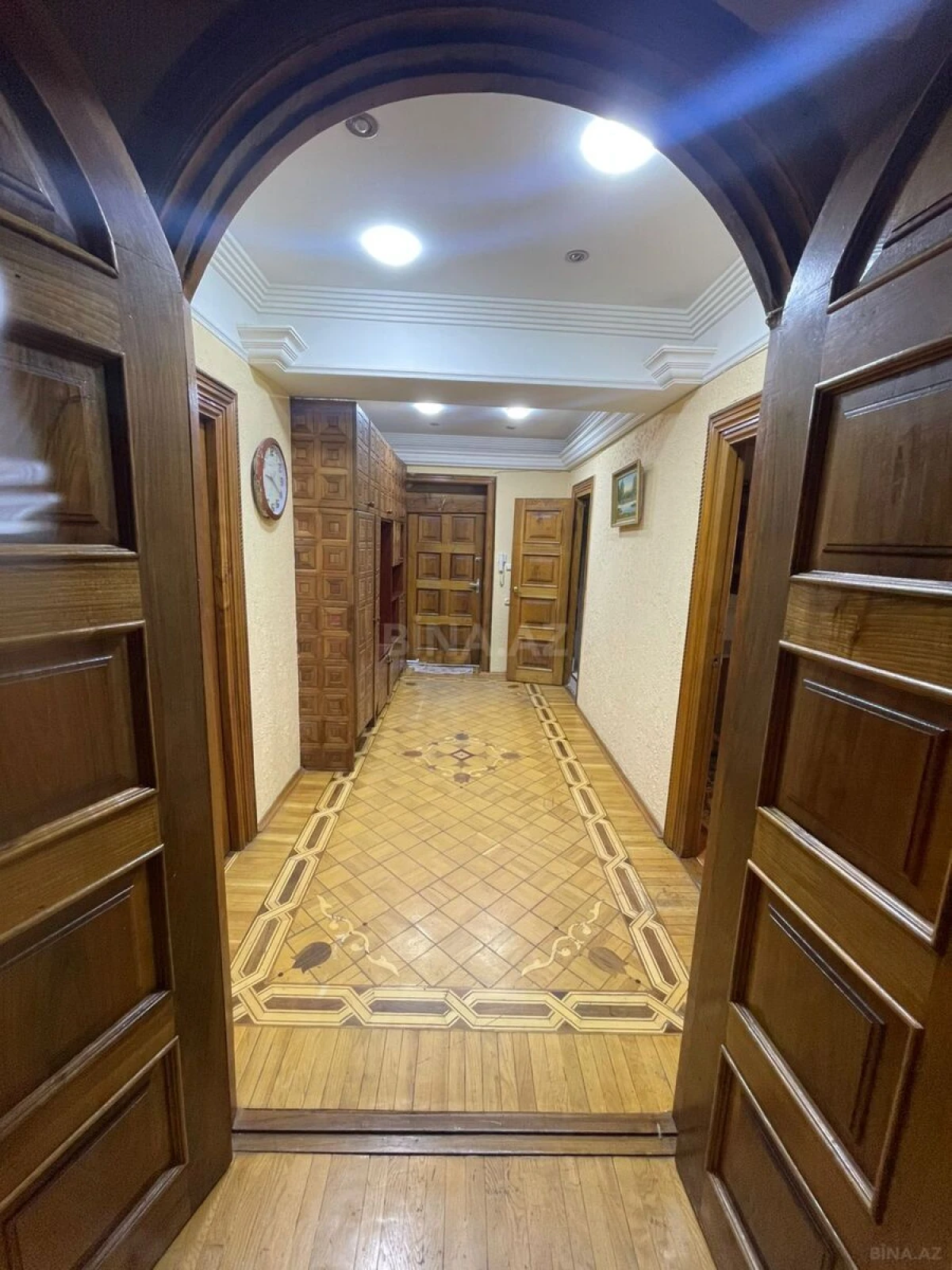 Satılır 3 otaqlı mənzil 102 m²