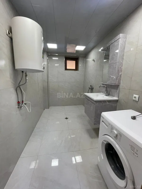 Satılır 3 otaqlı mənzil 102 m²