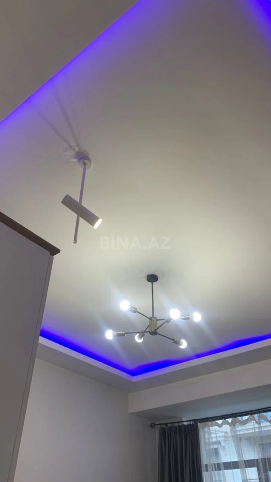 Kirayə verilir 2 otaqlı mənzil 60 m²