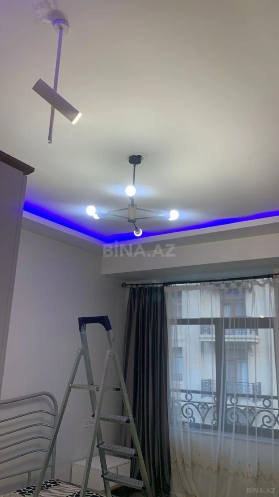 Kirayə verilir 2 otaqlı mənzil 60 m²