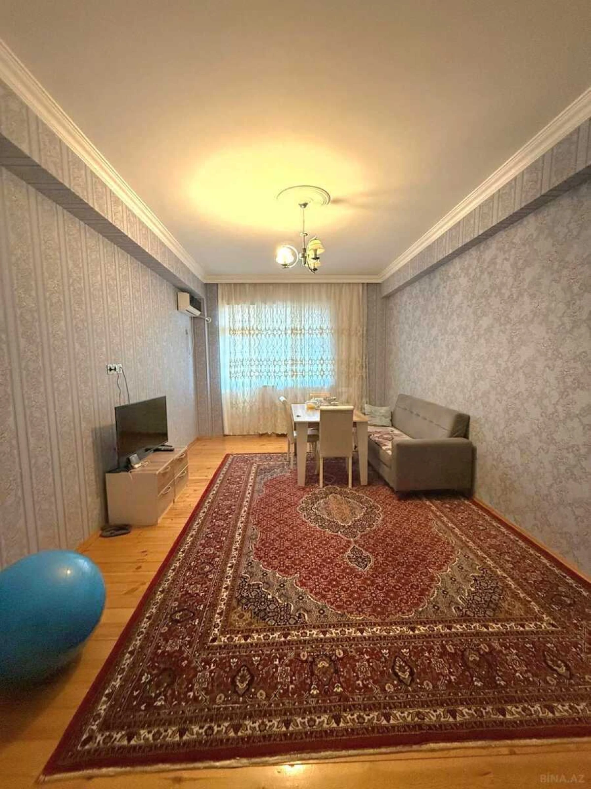 Satılır 2 otaqlı mənzil 79.5 m²