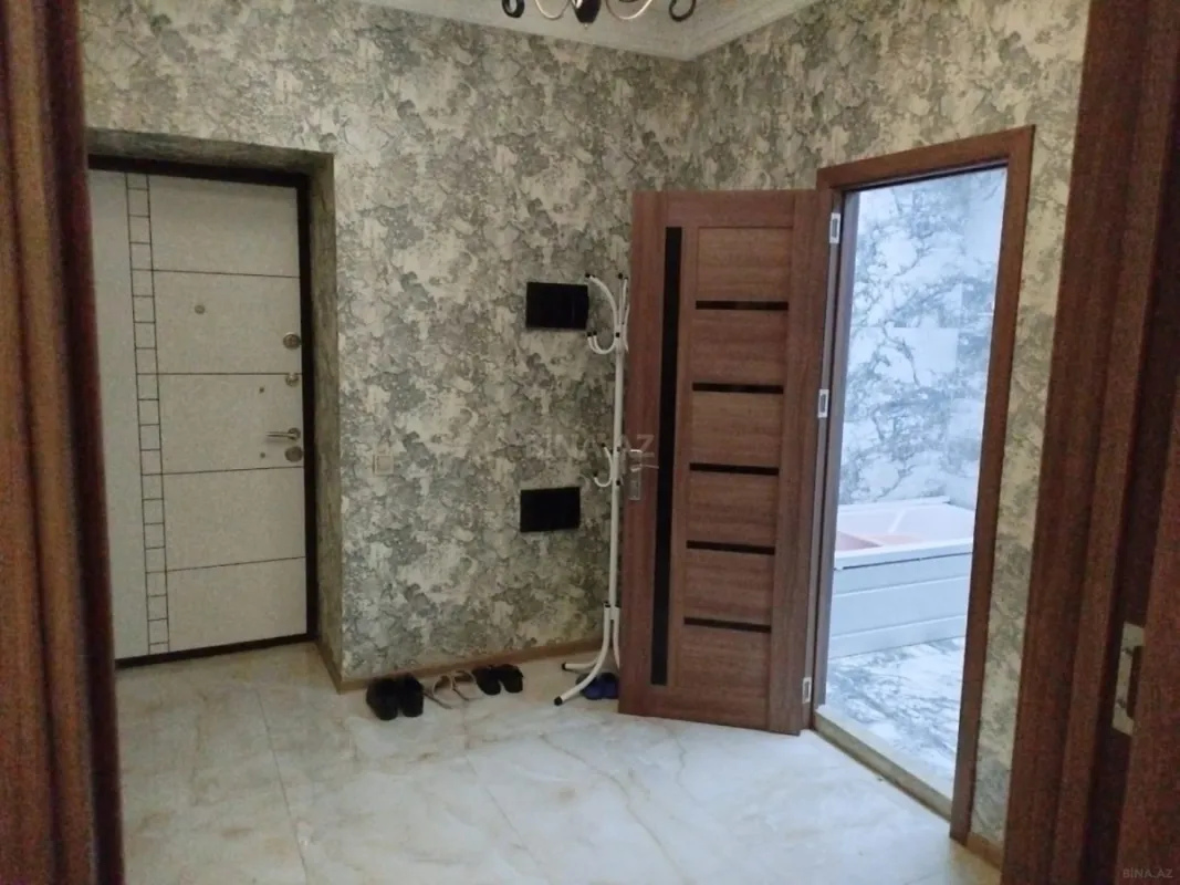 Kirayə verilir 2 otaqlı mənzil 60 m²