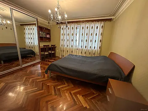 Kirayə verilir 3 otaqlı mənzil 90 m² — Bakı, Memar Əcəmi yanı 3 otaq 90.00 m²