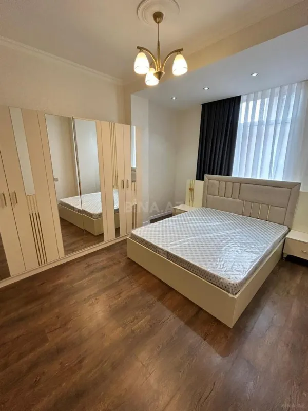 Satılır 2 otaqlı mənzil 75 m²