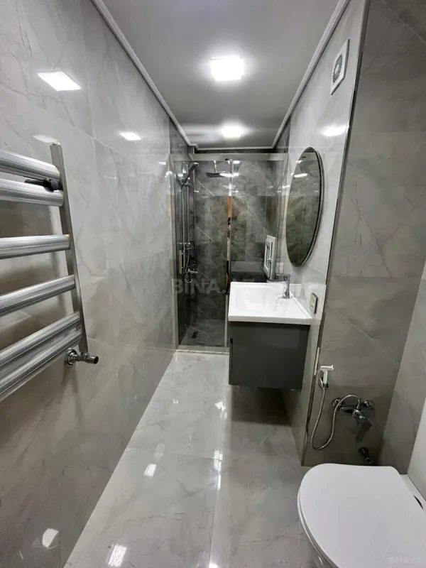 Satılır 2 otaqlı mənzil 75 m²