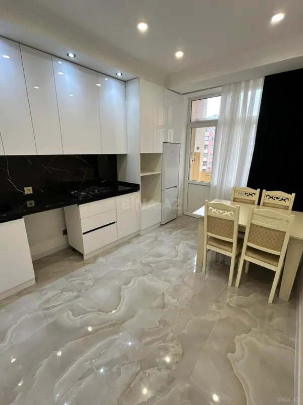 Satılır 2 otaqlı mənzil 75 m²