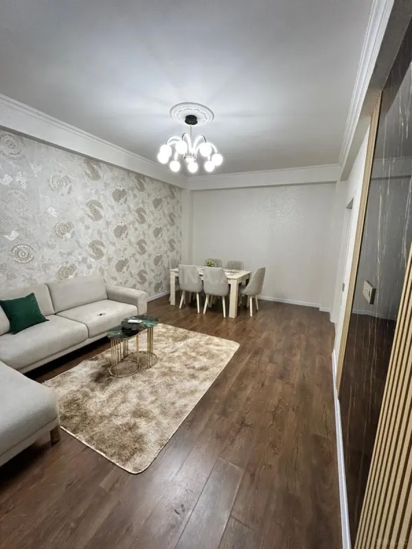 Satılır 2 otaqlı mənzil 75 m²