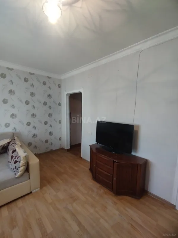 Kirayə verilir 2 otaqlı mənzil 40 m²