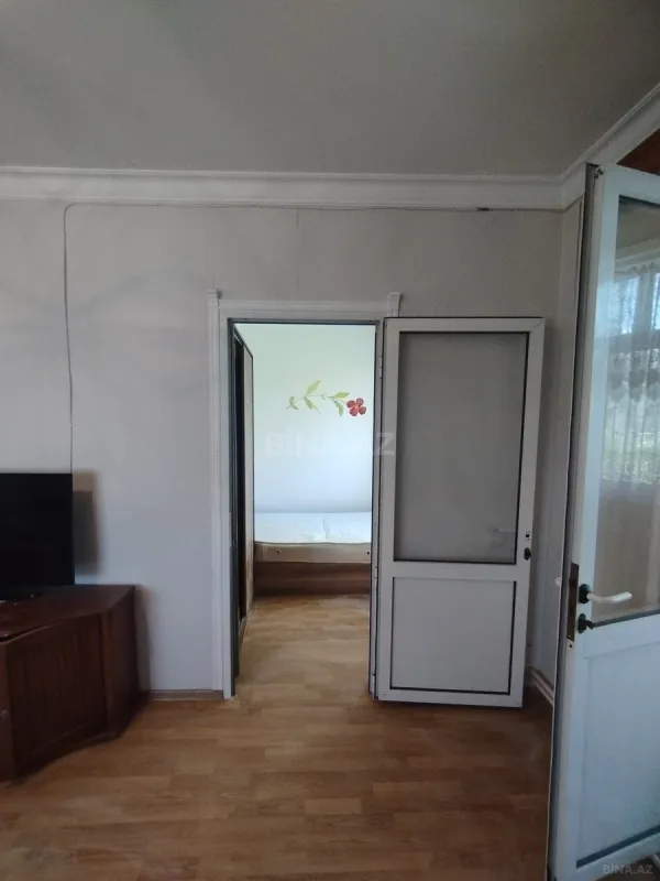 Kirayə verilir 2 otaqlı mənzil 40 m²