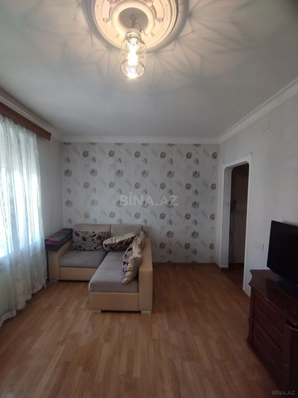 Kirayə verilir 2 otaqlı mənzil 40 m²