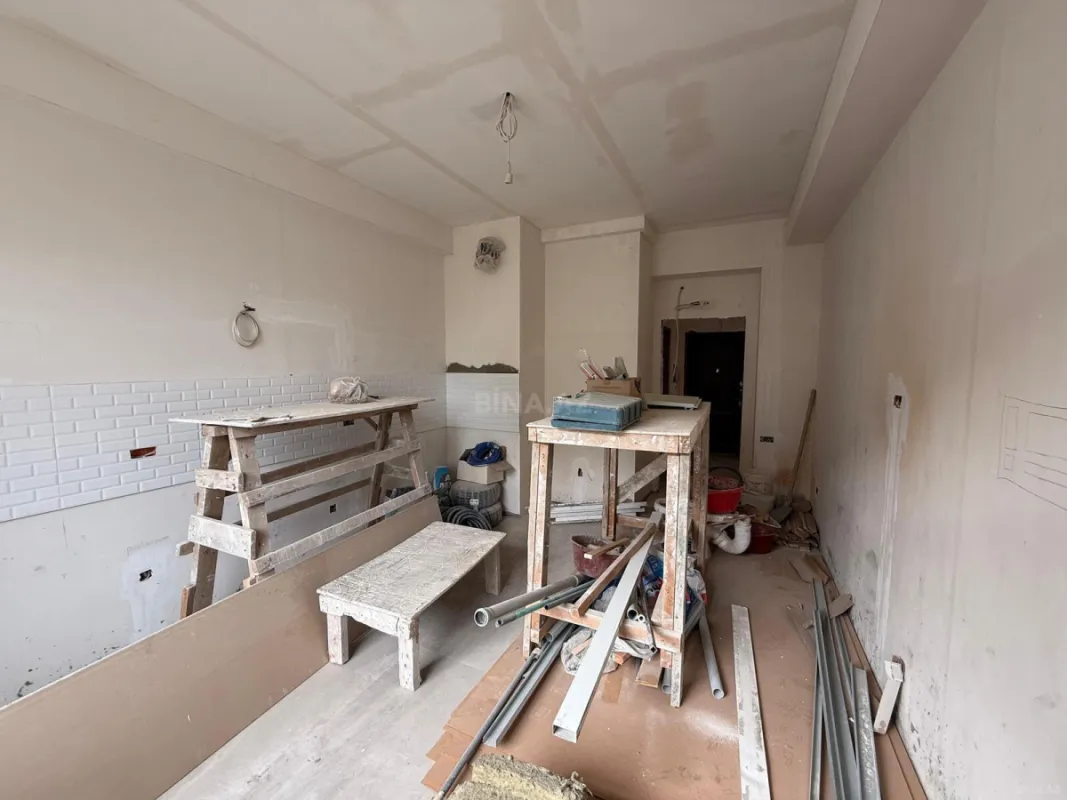 Satılır 3 otaqlı mənzil 129 m²