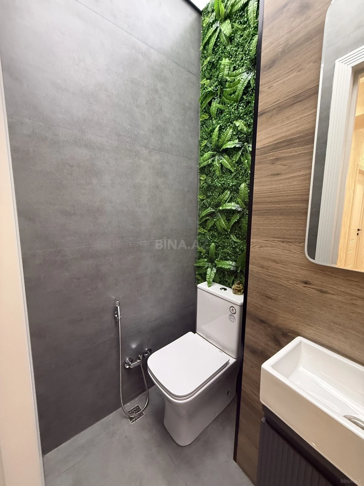 Satılır 3 otaqlı mənzil 115 m²