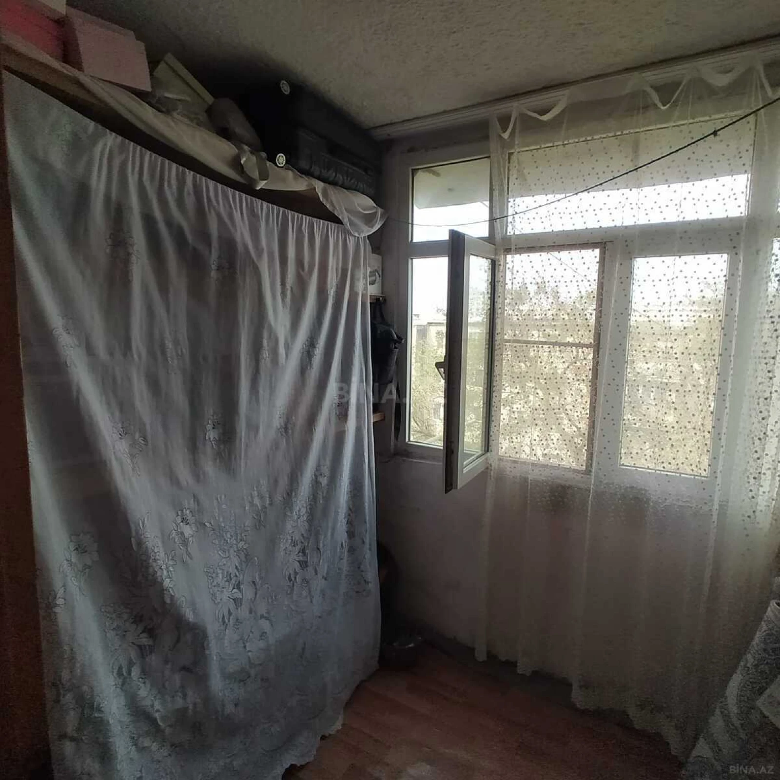 Satılır 2 otaqlı mənzil 55 m²
