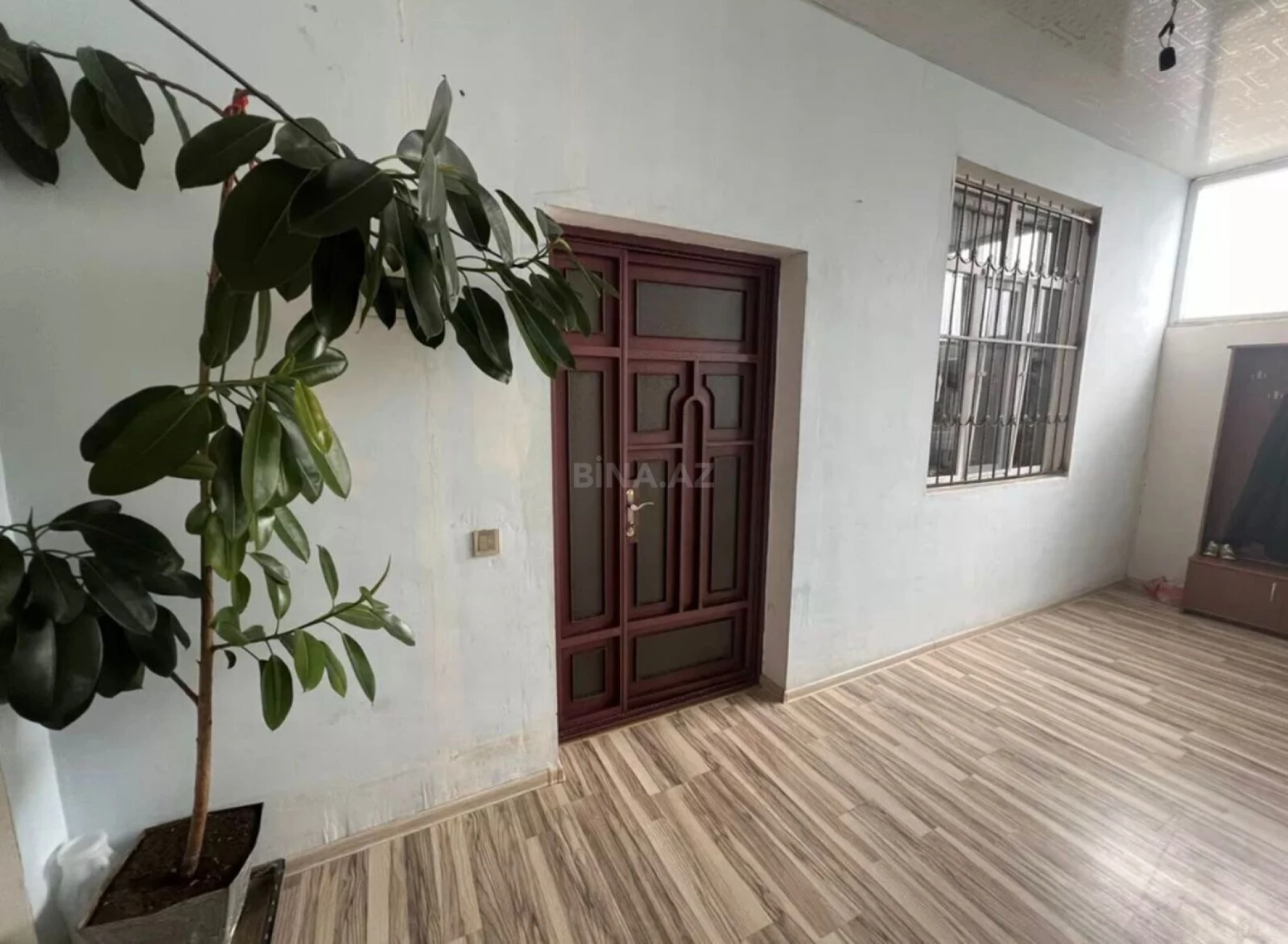 Kirayə verilir 3 otaqlı həyət evi 77 m²