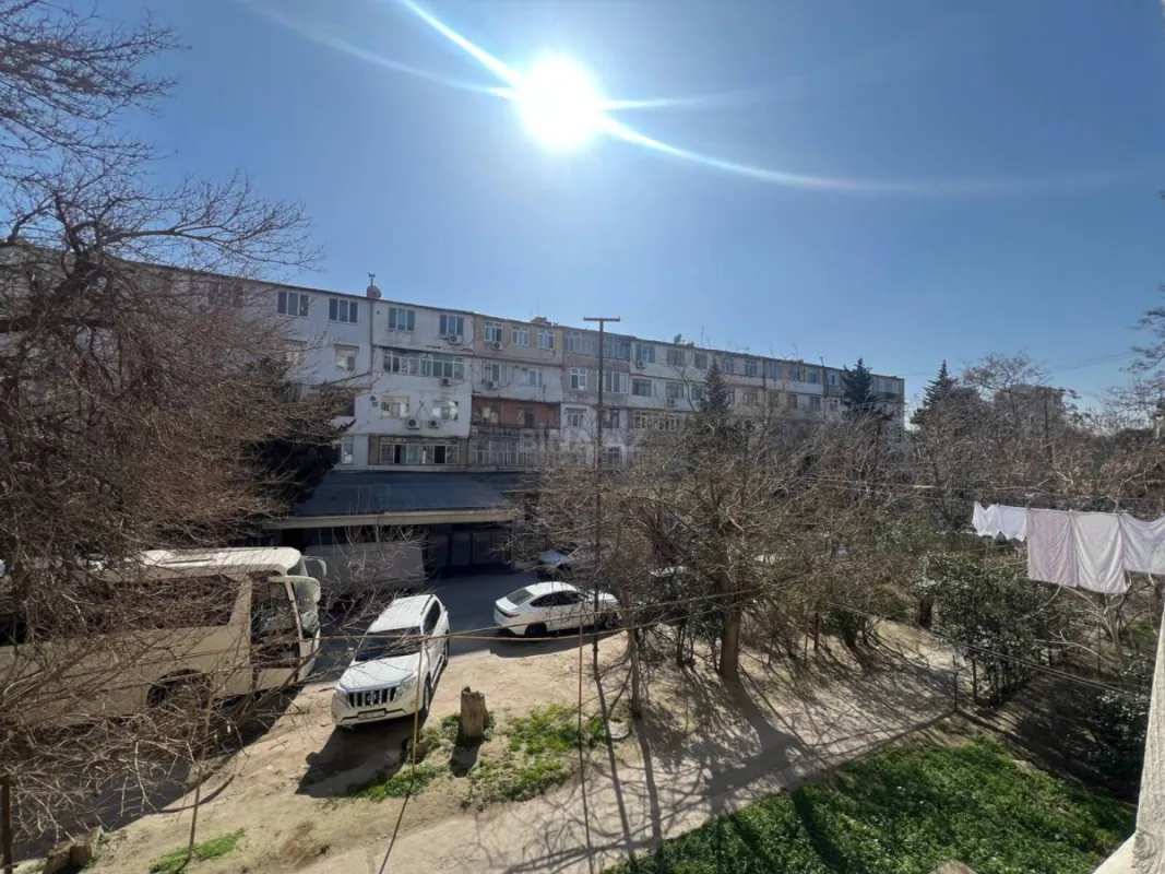 Satılır 3 otaqlı mənzil 65 m²