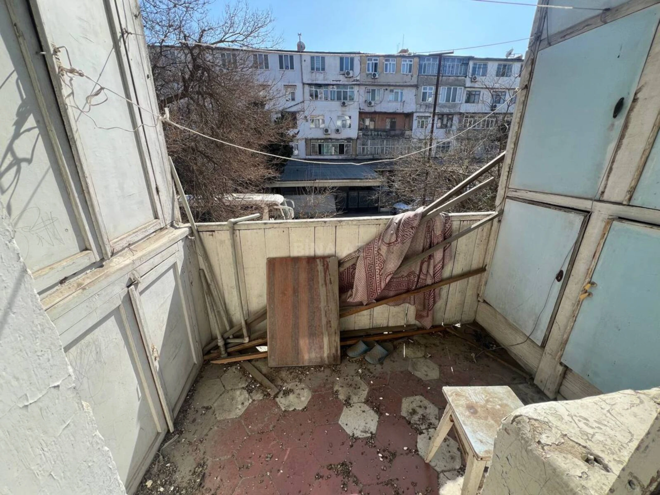 Satılır 3 otaqlı mənzil 65 m²