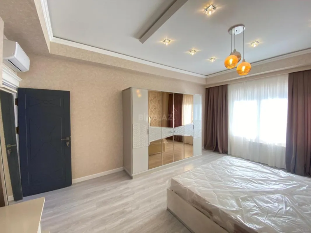 Kirayə verilir 2 otaqlı mənzil 92 m²