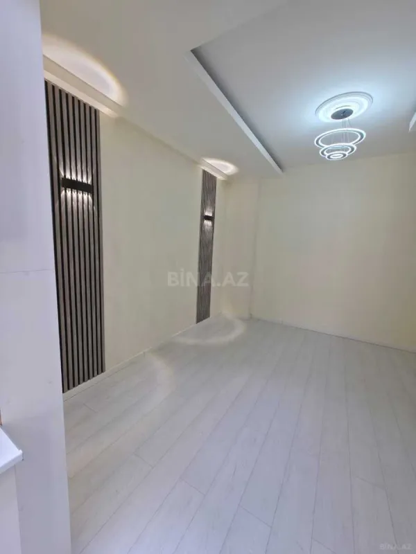 Satılır 2 otaqlı mənzil 62 m²