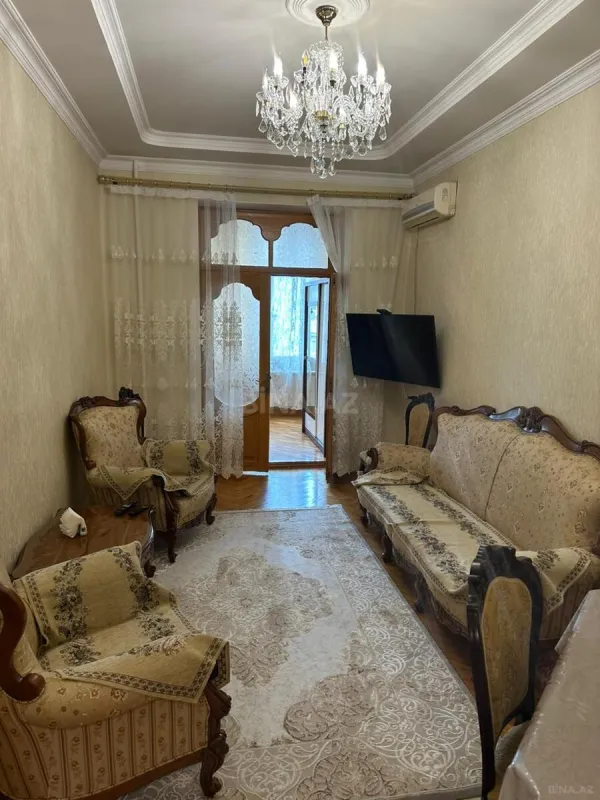 Satılır 3 otaqlı mənzil 65 m²