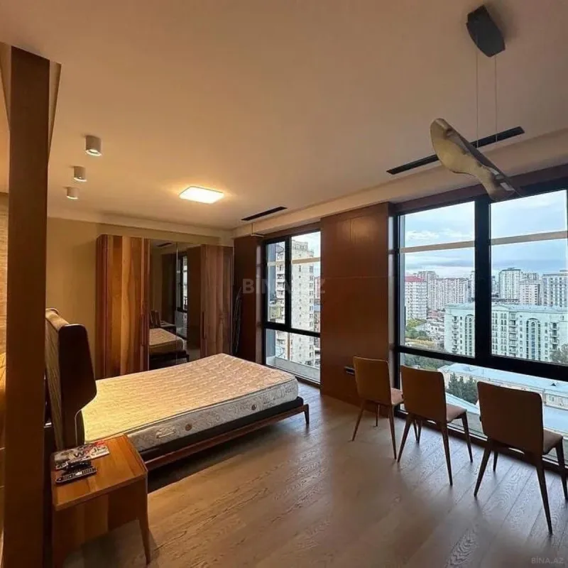 Kirayə verilir 2 otaqlı mənzil 56 m²