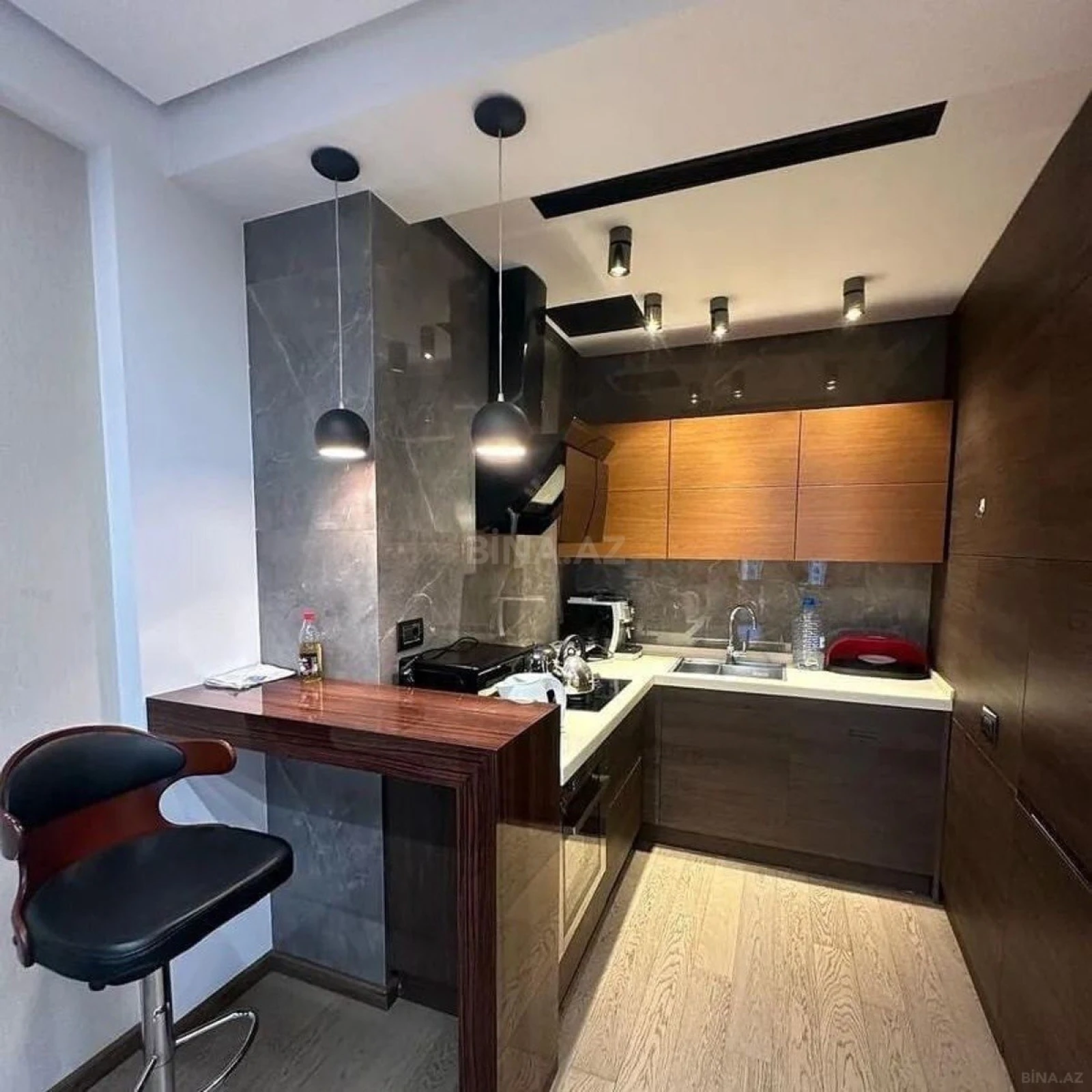 Kirayə verilir 2 otaqlı mənzil 56 m²