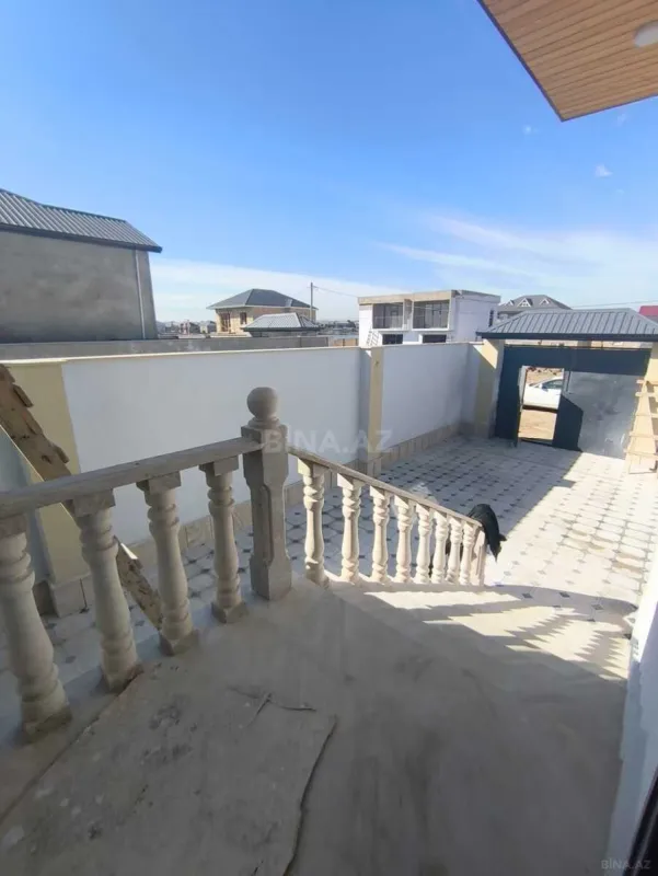 Satılır 3 otaqlı həyət evi 100 m²