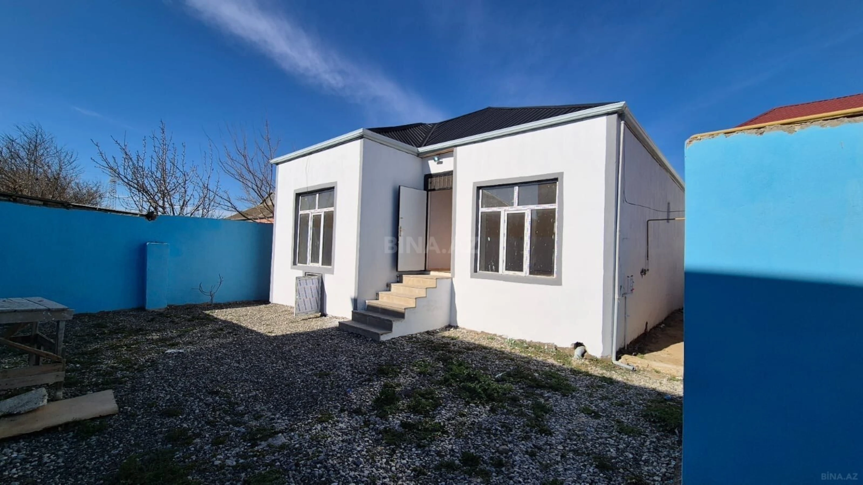 Satılır 4 otaqlı həyət evi 90 m²