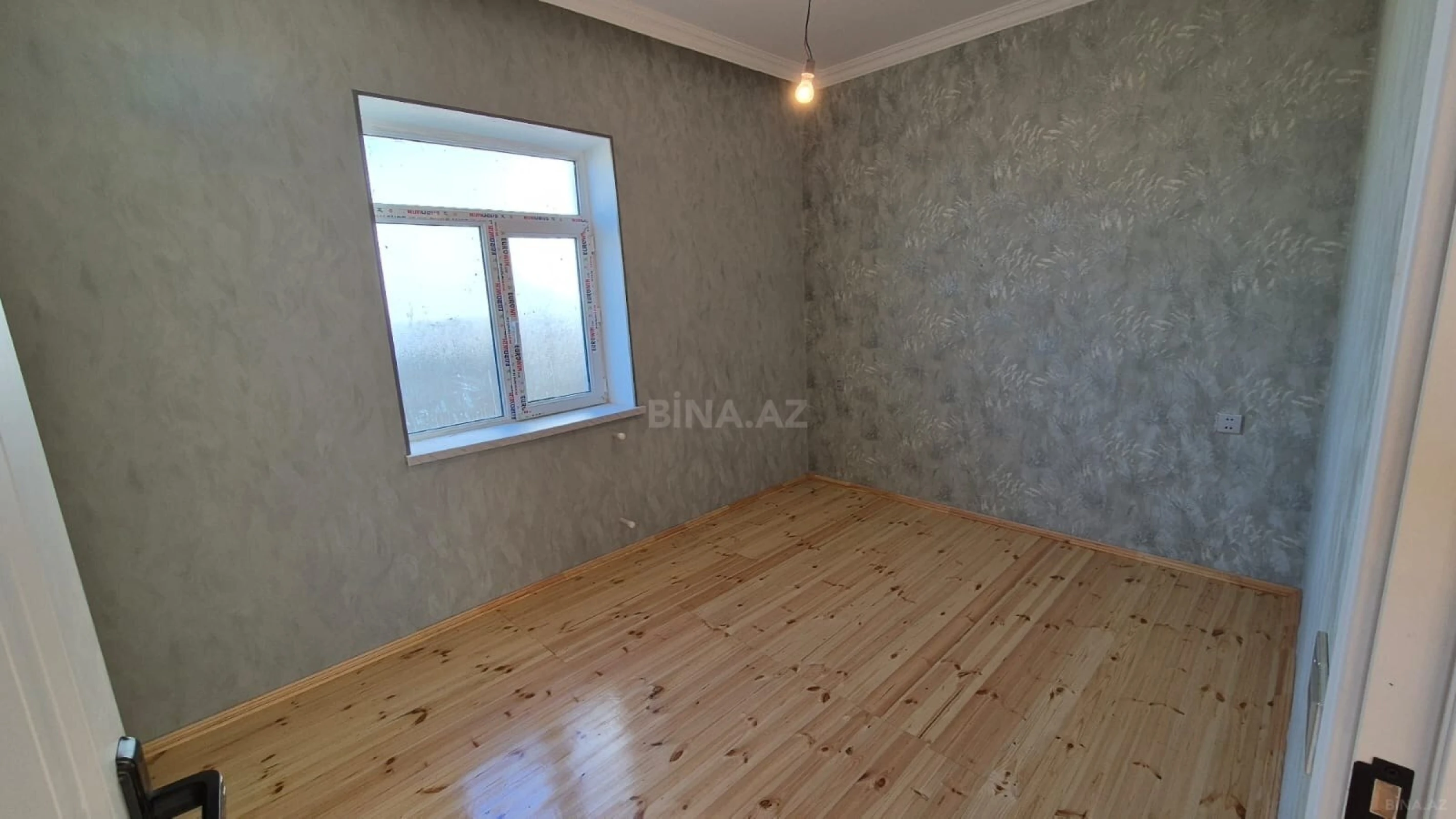Satılır 4 otaqlı həyət evi 90 m²