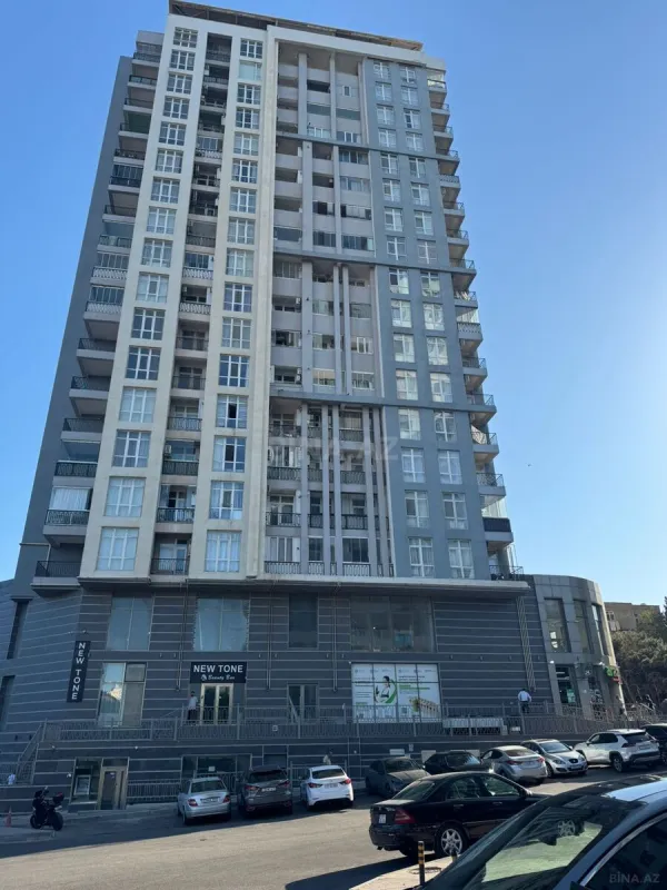 Satılır 3 otaqlı mənzil 110 m²