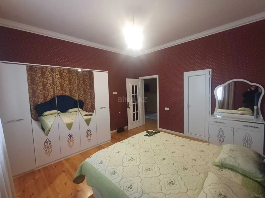Satılır 4 otaqlı həyət evi 150 m²