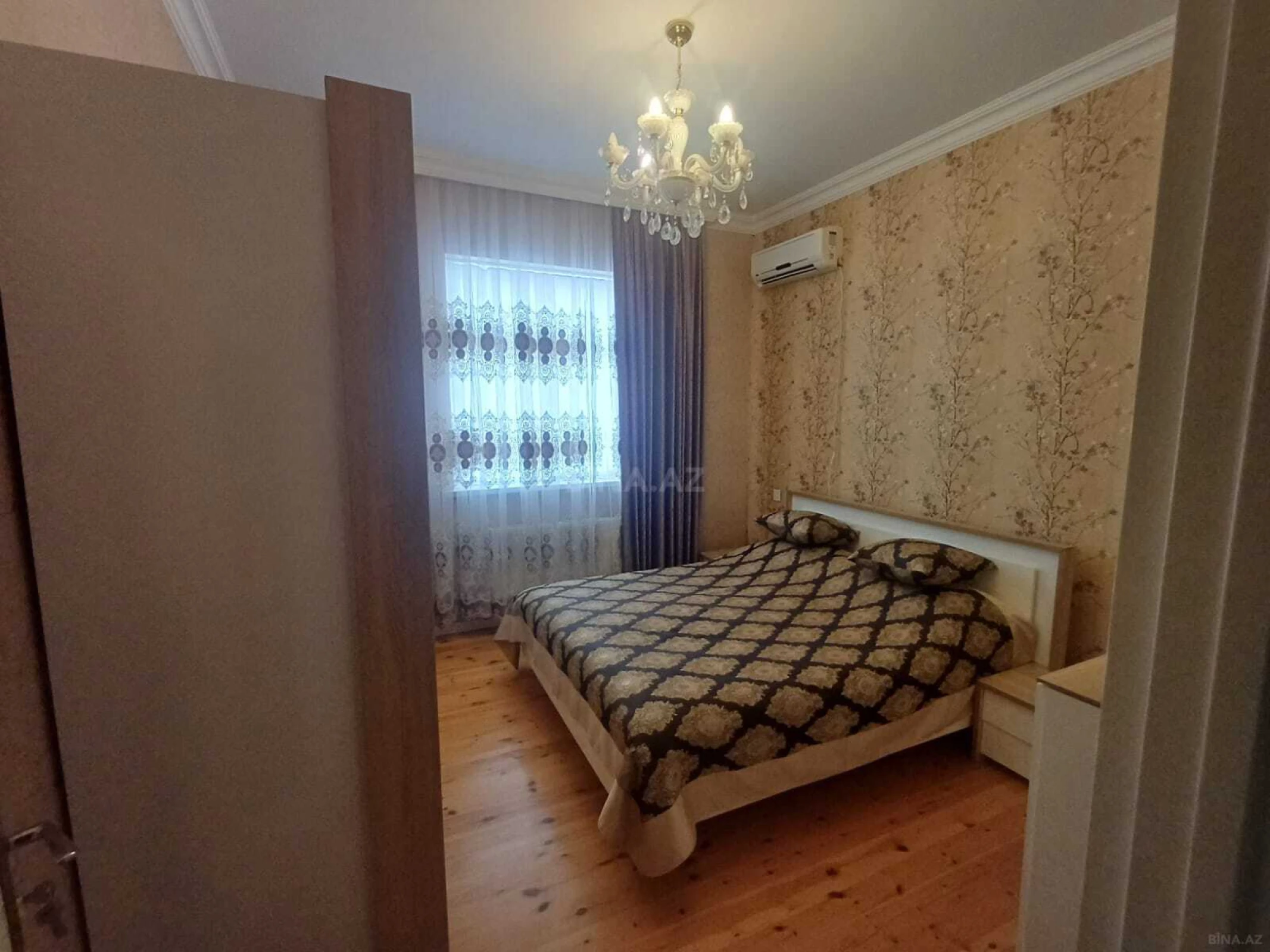 Satılır 4 otaqlı həyət evi 150 m²