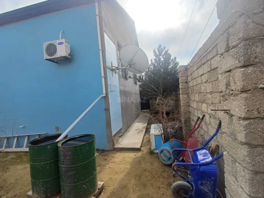 Satılır 4 otaqlı həyət evi 150 m²