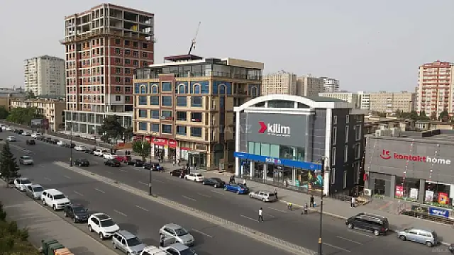 Satılır obyekt 142 m²