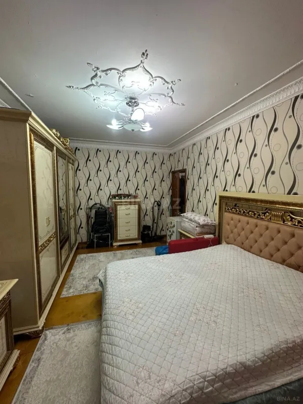 Satılır 3 otaqlı mənzil 82 m²