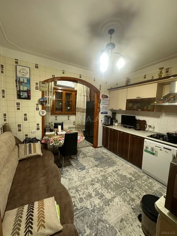 Satılır 3 otaqlı mənzil 82 m²