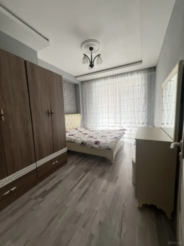 Kirayə verilir 2 otaqlı mənzil 50 m²