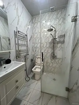 Kirayə verilir 2 otaqlı mənzil 50 m²