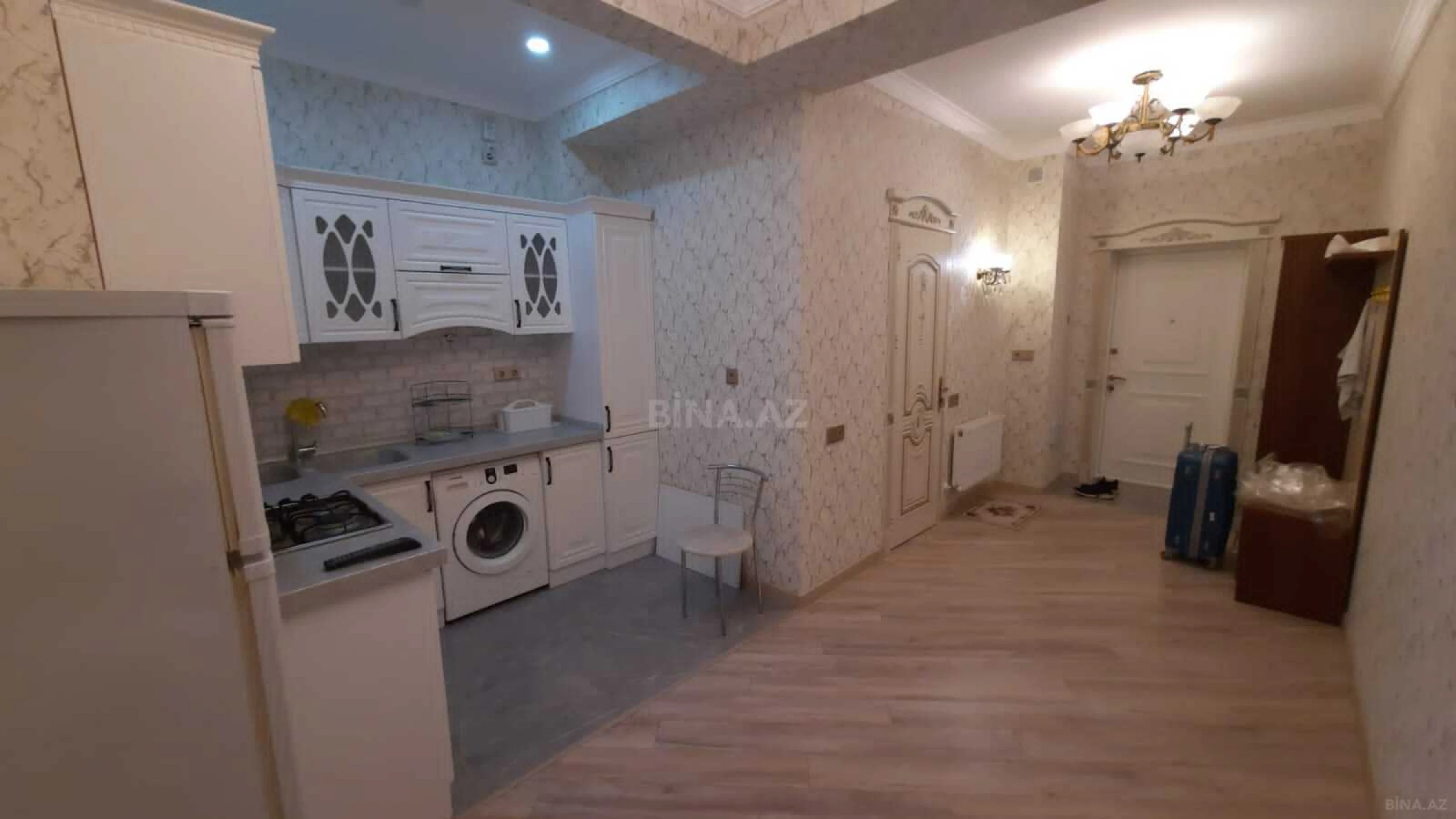 Kirayə verilir 2 otaqlı mənzil 80 m²