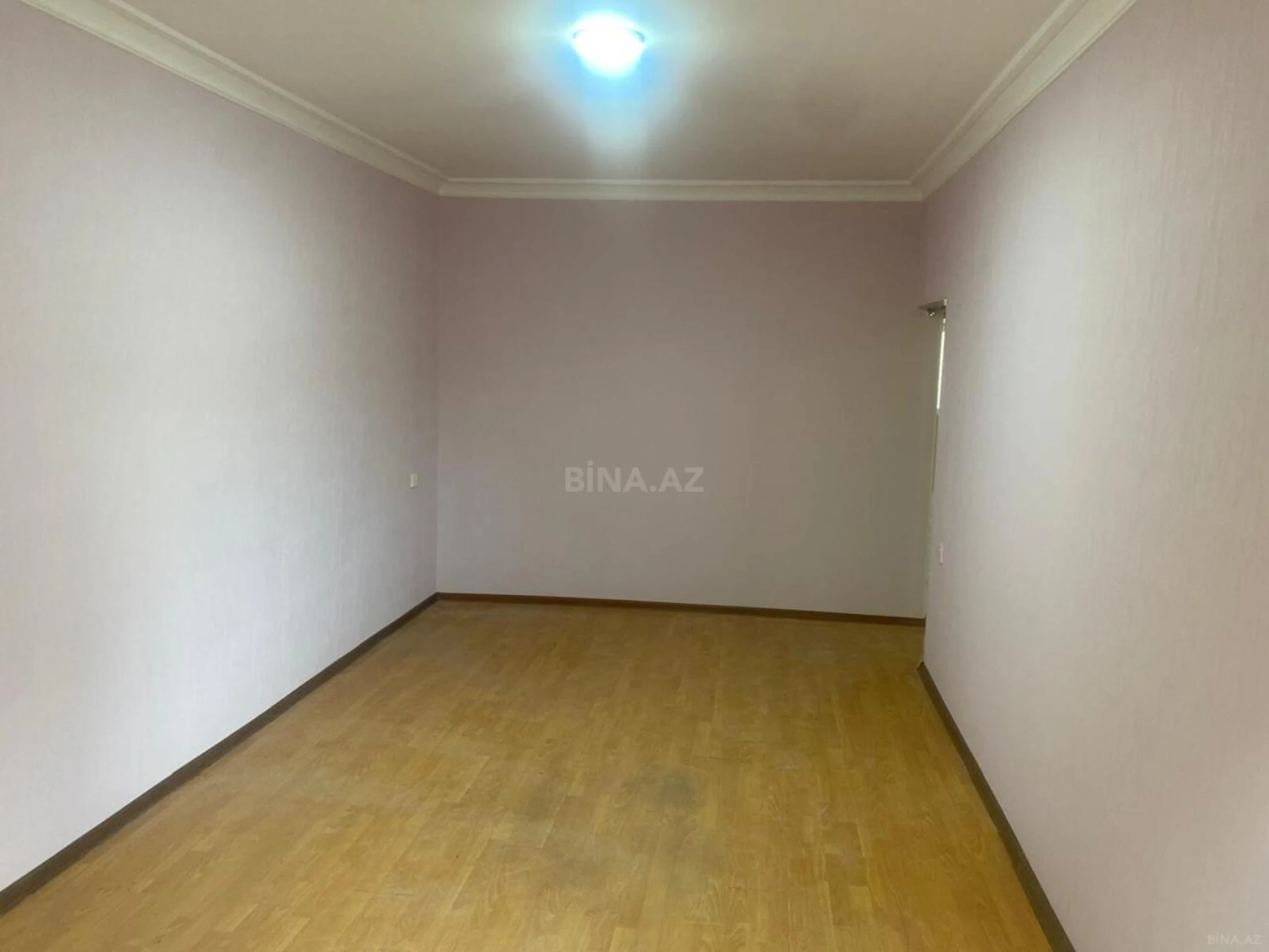 Kirayə verilir obyekt 90 m²