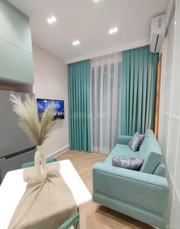 Satılır 2 otaqlı mənzil 42 m²