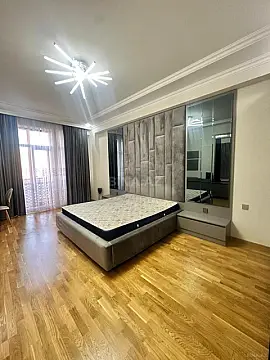 Kirayə verilir 3 otaqlı mənzil 110 m²