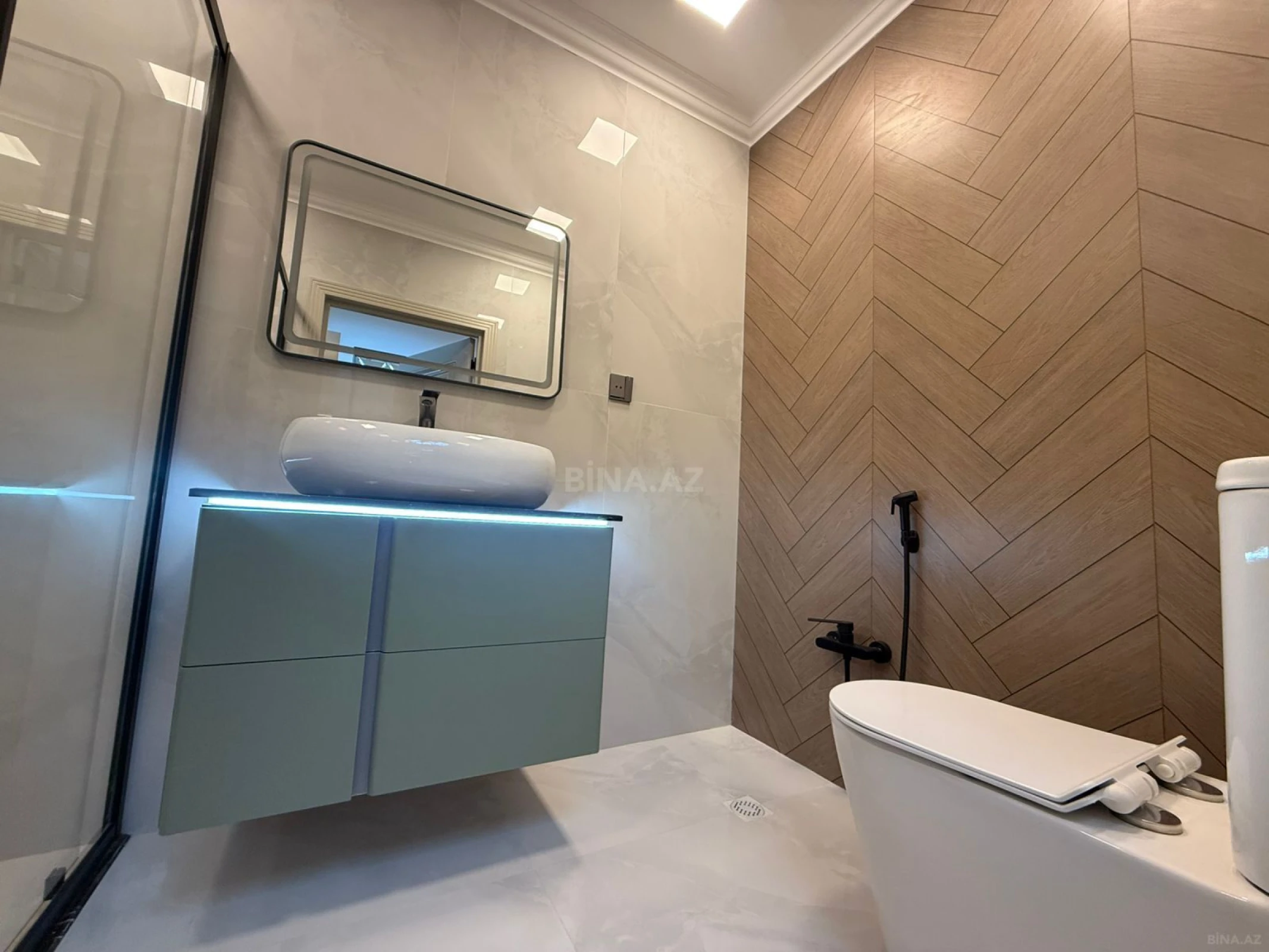 Satılır 3 otaqlı mənzil 100 m²