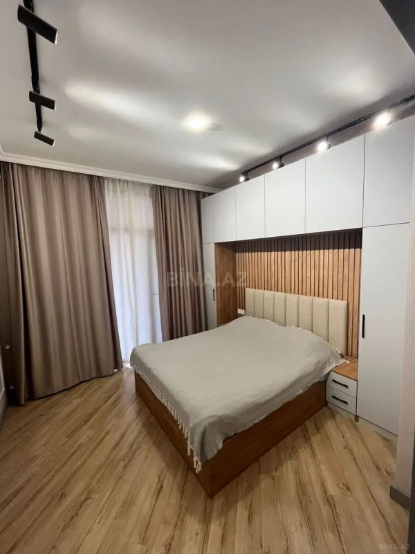 Kirayə verilir 2 otaqlı mənzil 65 m²