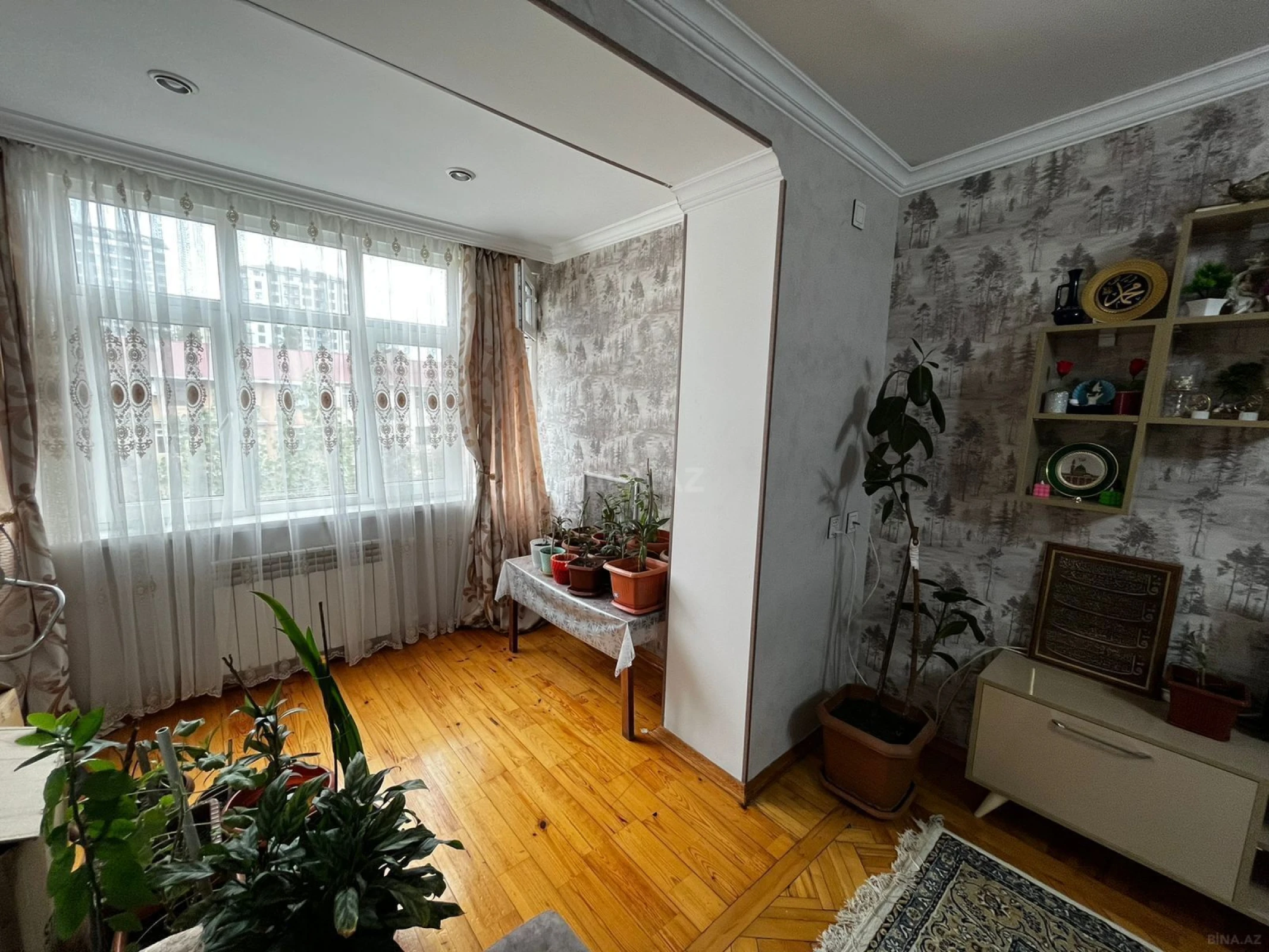 Satılır 3 otaqlı mənzil 75 m²